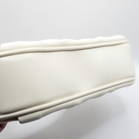 JW Pei Women’s Bag Clean Girl Luxe Gabbi Cream Mini Ruched Faux Leather Small - Picture 4 of 6